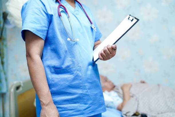 el-cuidado-del-cuidador-una-necesidad-medica-urgente imagen de artículo