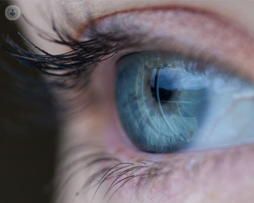 Desprendimiento de retina: cómo detectarlo y tratarlo