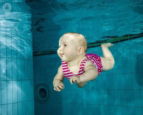 natacion-bebe