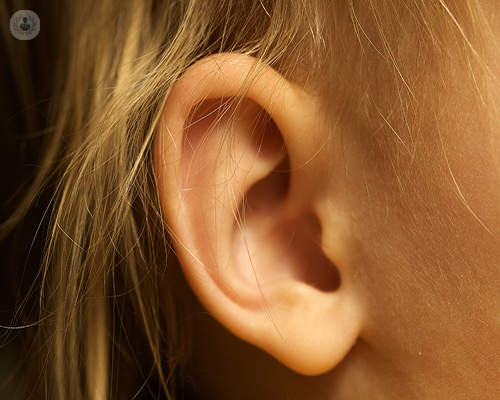 Tipos y causas de la sordera