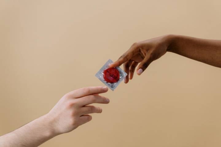 infecciones-y-enfermedades-de-transmision-sexual-que-son-y-como-pueden-afectar-tu-salud imagen de artículo