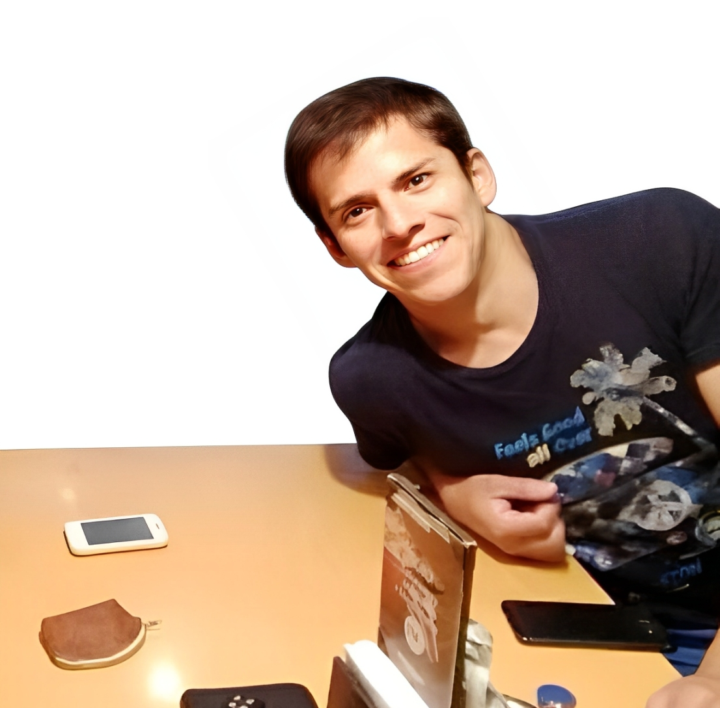 Dr. Arturo Hernan Yapura 