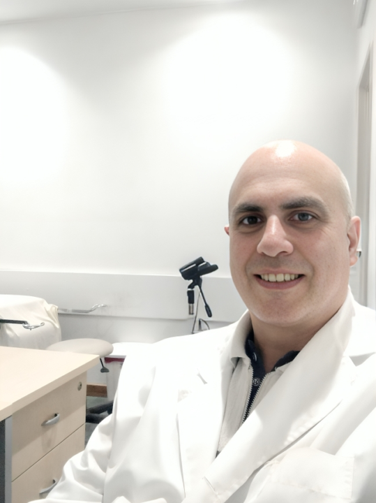 Dr. Gonzalo Hernandez 